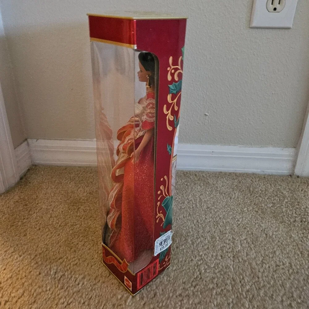 RARE NRFB MATTEL 1997 HAPPY HOLIDAYS SPECIAL EDITION CHRISTMAS BARBIE DOLL 17832